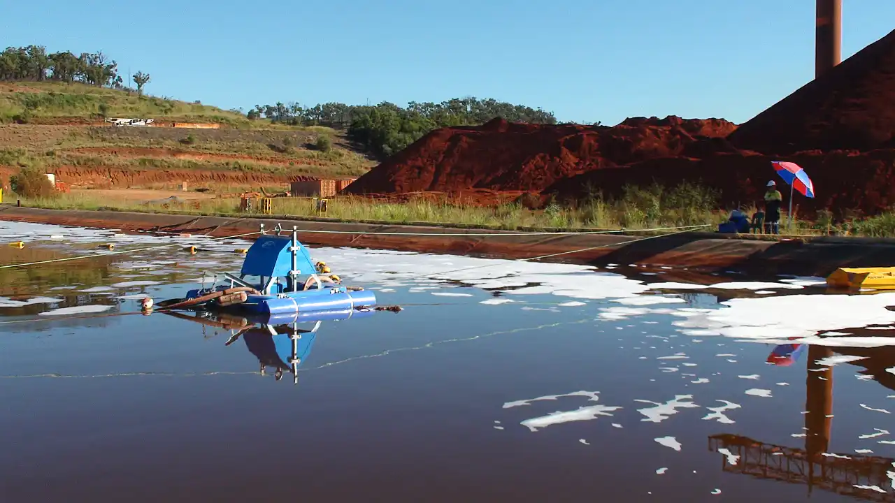 Dredging-Red-Mud-Sediment-QLD