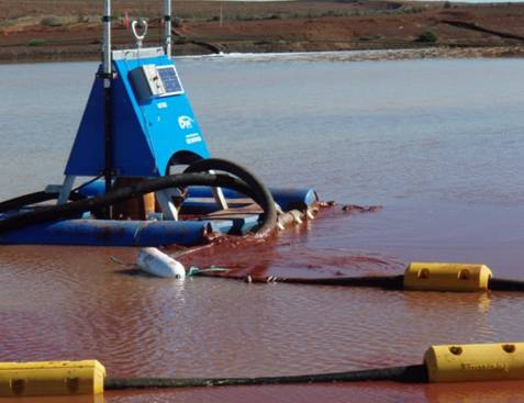 Nickel-Refinery-Dredge-with-Jetting